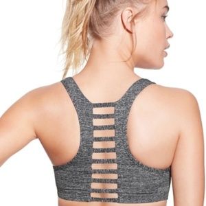 New VS PINK Cut out ultimate unlined bra